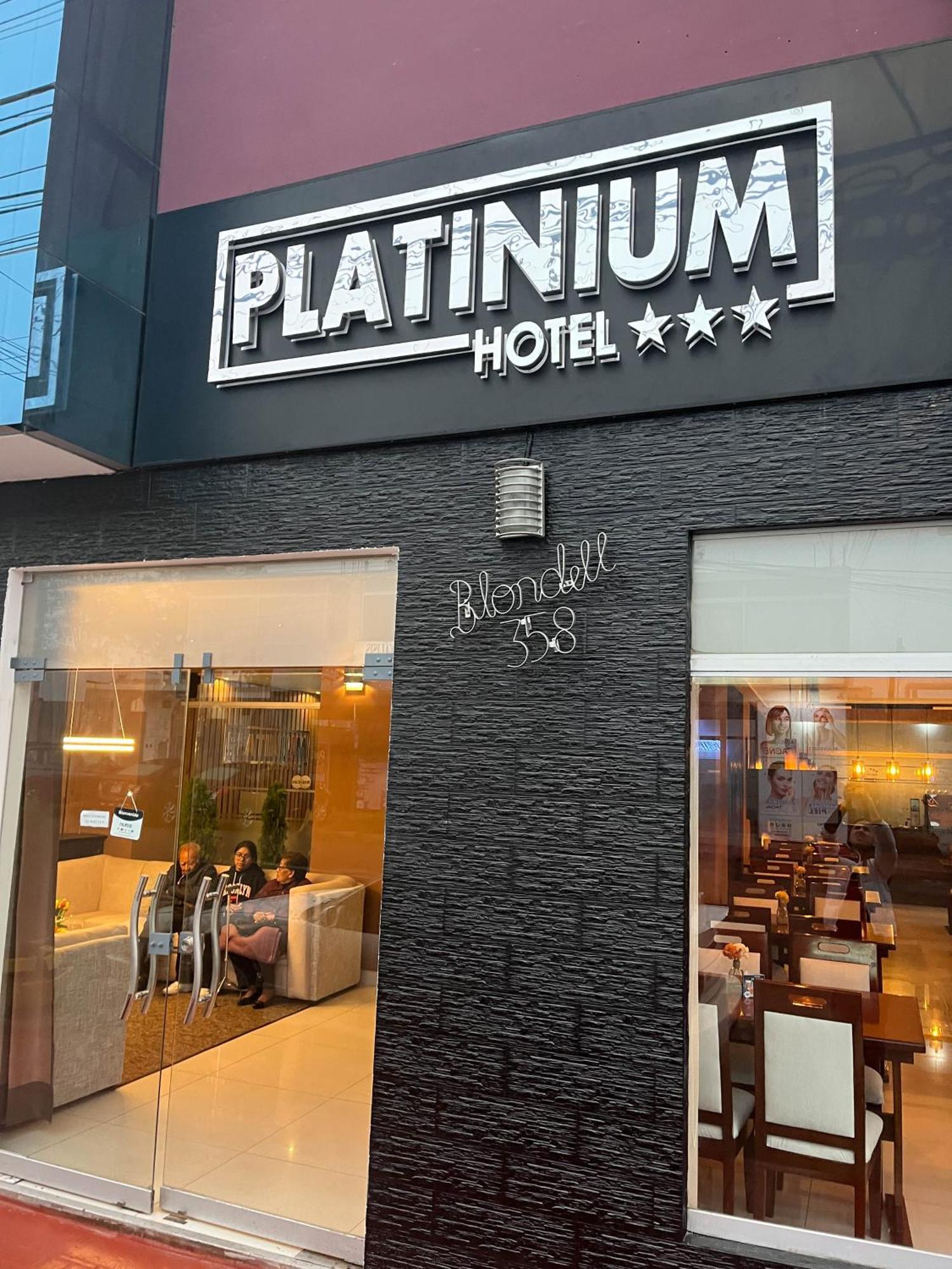 Hotel Platinium Tacna Exterior photo